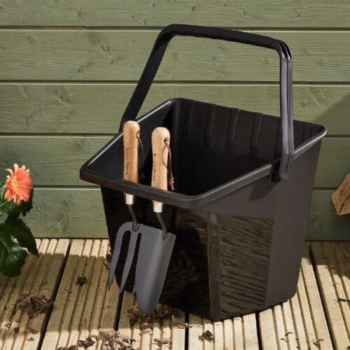 Addis Garden Cleaning Scoop With Handle Black 2