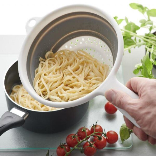 Addis Addis Pop and Store Collapsible Colander 20cm Grey Strainer 1