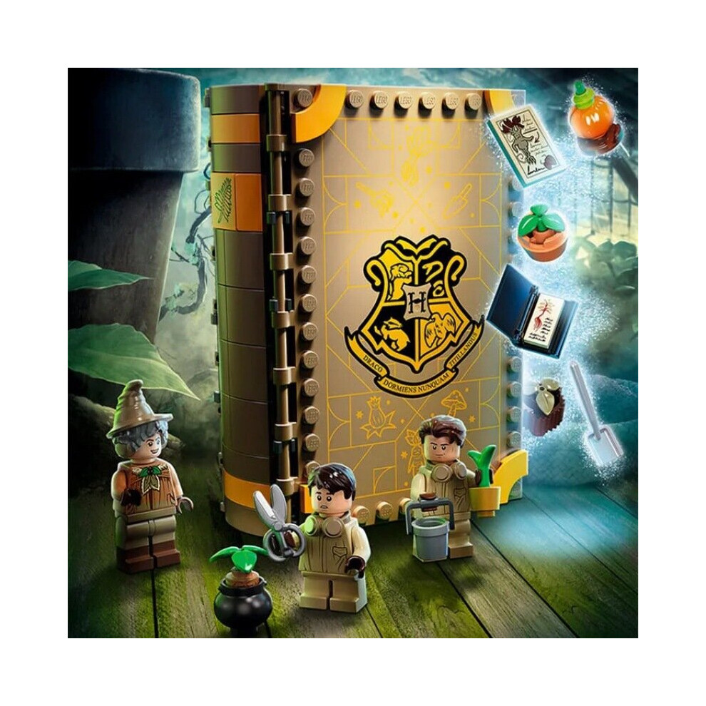 (Herbs Class) Harry Potter Hogwarts Momento Potions Class Collectible Book Popularty Toy