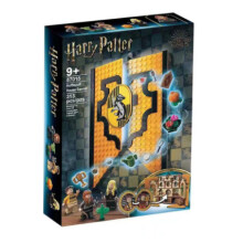 (Hufflepuff House Banner Set) Harry Potter House Banner Set Common Room Toy Great Gift for Kids