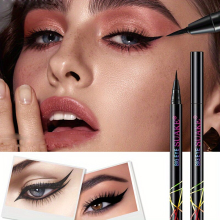 Waterproof Sweatproof Smudge Proof Liquid Eyeliner Pen Long Lasting Holding and Fast Drying