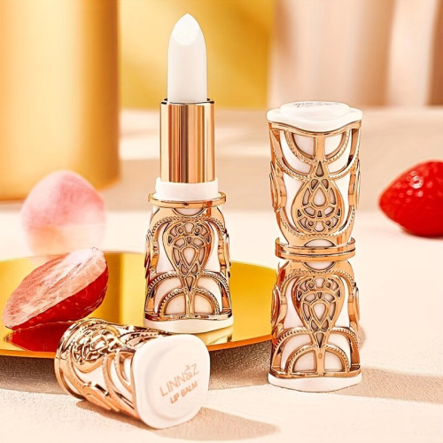Moisturizing Lip Balm with Anti Drying and Anti Cracking Properties 1