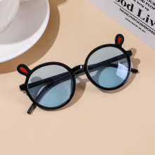 1pair Childrens Summer UV ProtectionSunglasses With Small Animal Ear Decoration