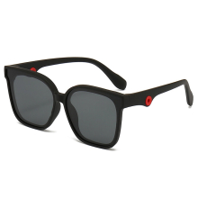 Boys And Girls Vintage Casual Decorative Sunglasses For Party Outdoor Traveling Hiking Holiday Gift