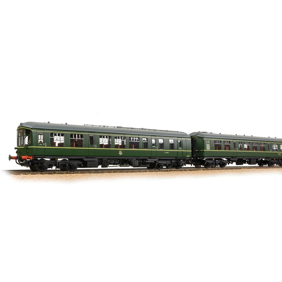 Derby Lightweight 2 Car DMU BR Early Green