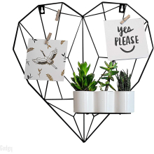 Heart-shaped Lattice Frames Living Room Decoration - Metal Memo Board And Organizer - Wire Mesh Fields For Photos - Aesthetic Wall Decoration In Nordi