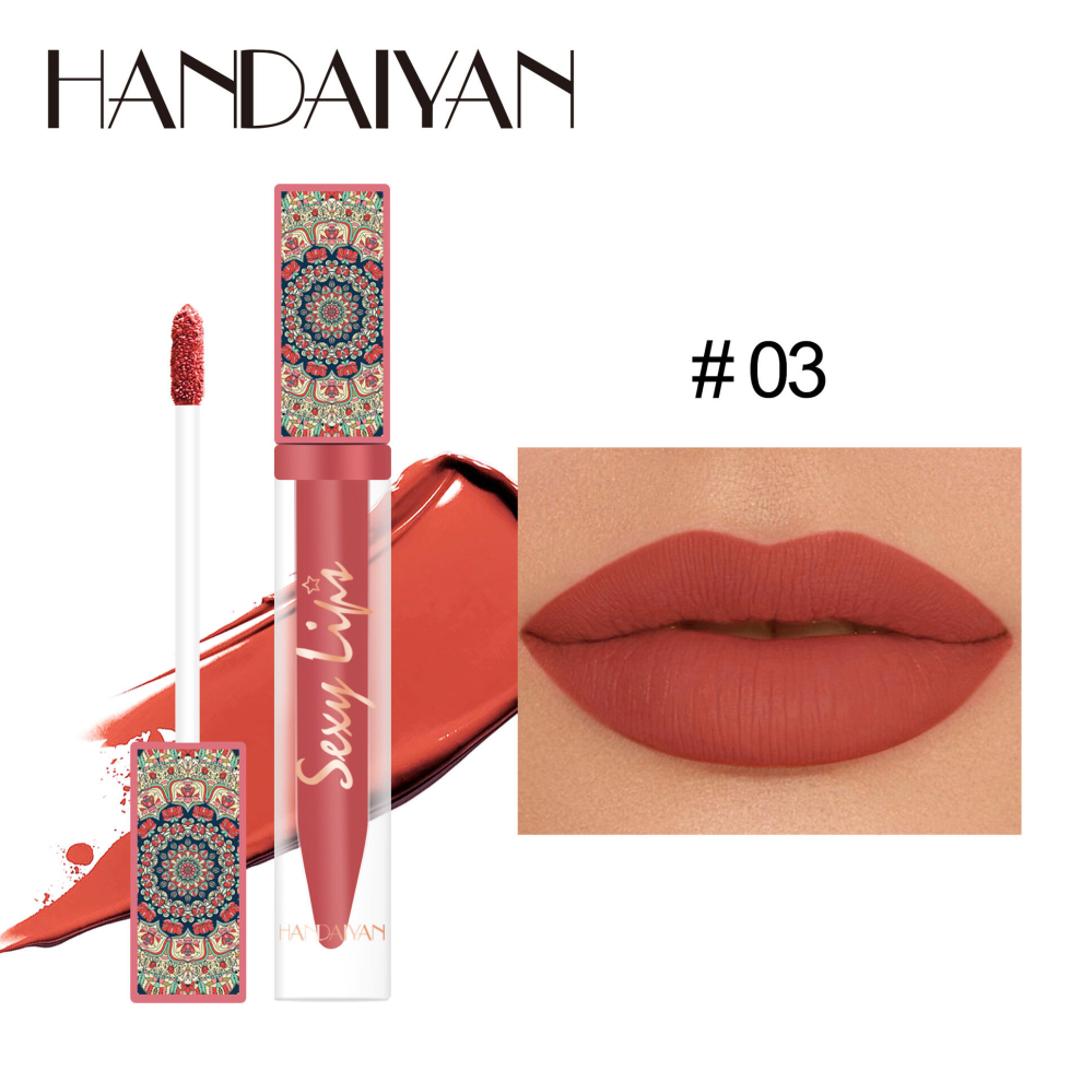 Matte Lip Glaze Long Lasting Moisturizing Non Stick Cup Lipstick Lip Plumping Gloss