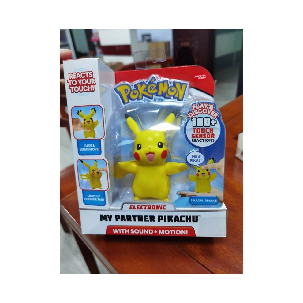 Pokémon (Pikachu) Wct Pokemon Electronic Interactive My Partner Pikachu- Charmander-Reacts