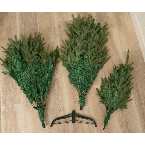 Garden Store Direct (150cm (5ft)) Christmas Tree Luxury Lapland Fir 2