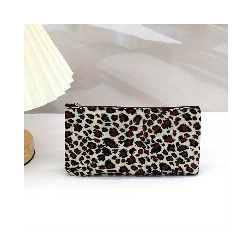 1pc Leopard Pattern Makeup Bag Cosmetic Pouch Waterproof Roomy Makeup Bag Travel Zipper Toiletry Bag Makeup Accessories Organizer