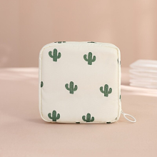 Bear Portable Sanitary Napkin Storage Bag Large Capacity Waterproof and Organizer for Girls Cartoon Physiological Period Tampon Bag