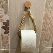 1pc Hemp Rope Paper Towel Holder Solid Wood Cotton Rope Weaving Storage Towel Holder Face Towel Storage Rack Creative No Punch Roll Paper Holder