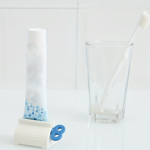 1pc Creative Toothpaste Squeezer Household Toothpaste Clip Seat Plastic Manual Toothpaste Squeezer Bathroom Supplies 1
