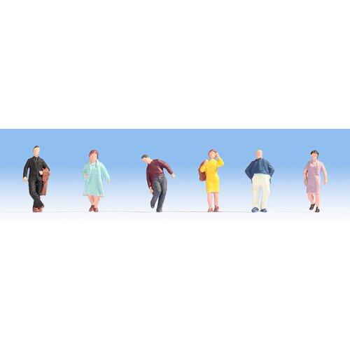 Passengers (6) Hobby Figure Set