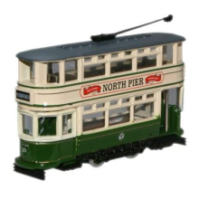 Blackpool Tram No. 147 - Green & Cream Livery, Route to Pleasure Beach with North Pier Ads - Collectible Model