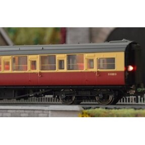 Train Tech Automatic Coach Lighting - Warm White/Flickering Tail N Gauge TTCN22