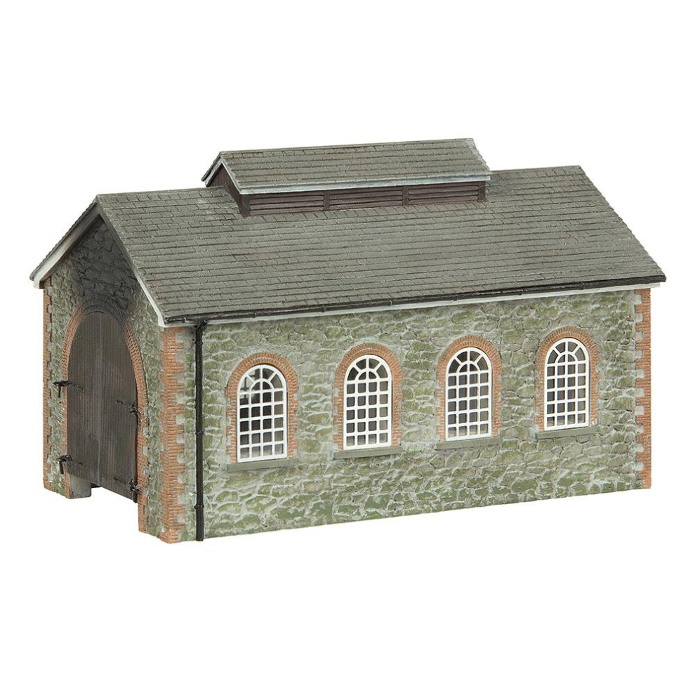 Graham Farish Scenecraft Helston Engine Shed (Pre-Built)