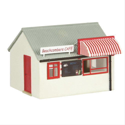 BACHMANN Scenecraft Seaside Cafe (Pre-Built)