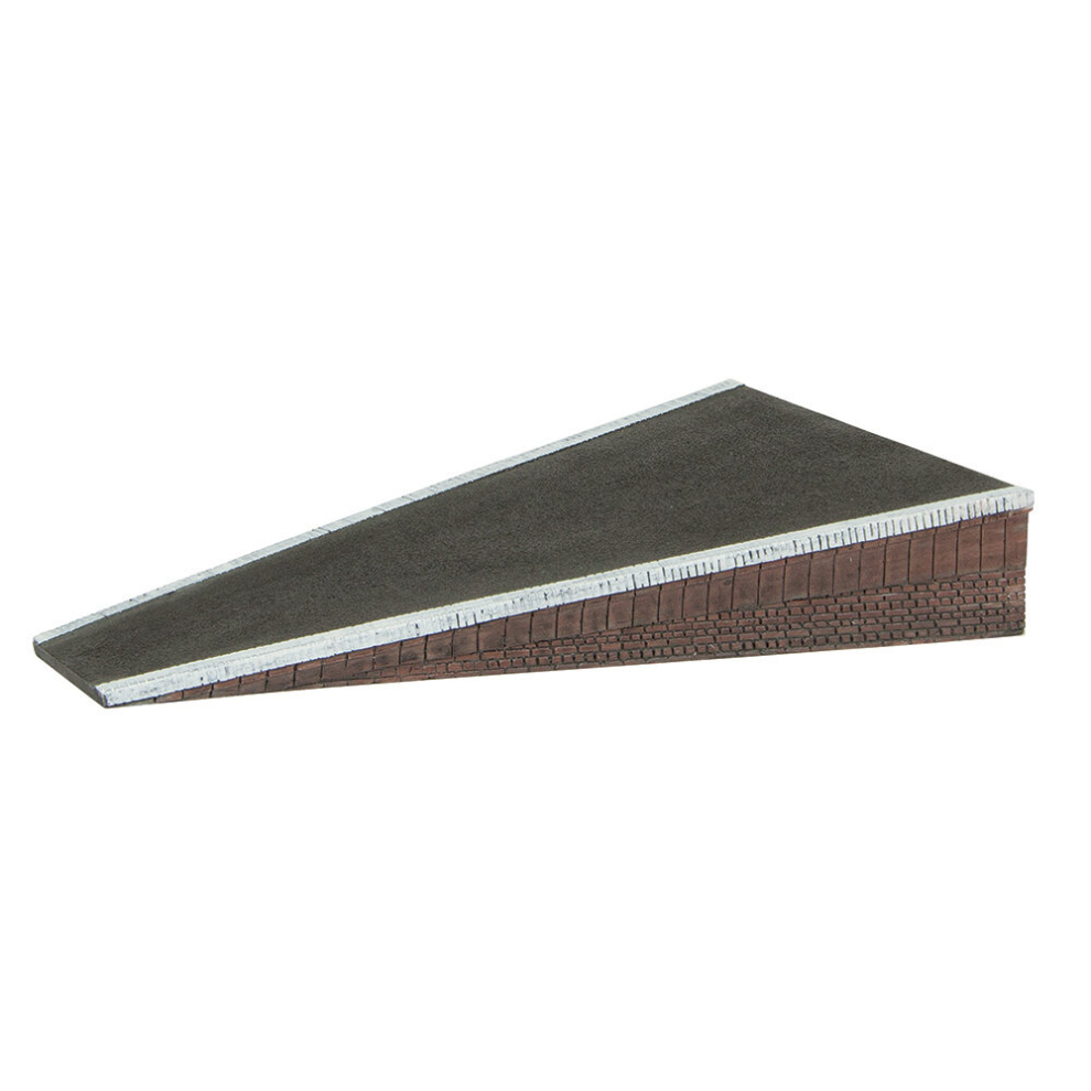 Bachmann Scenecraft Narrow Platform Ramps 2Pcs (Pre-Built)
