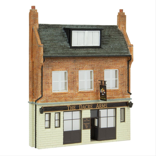 BACHMANN Scenecraft Low Relief Dacre Arms Pub (Pre-Built)