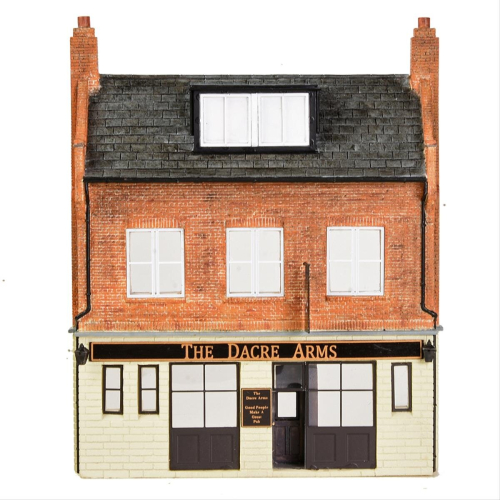 BACHMANN Scenecraft Low Relief Dacre Arms Pub (Pre-Built) 1