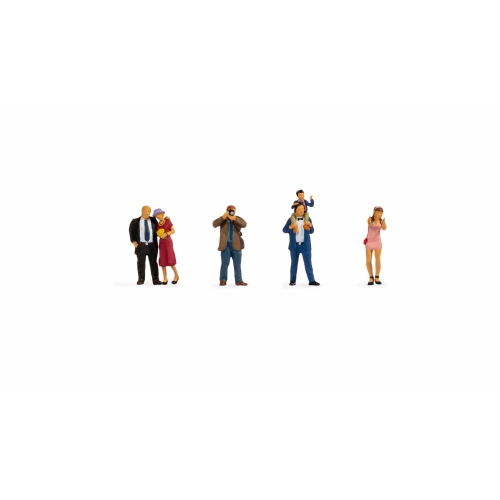 Wedding Guests (6) Figure Set
