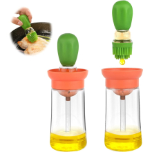 Glass olive oil dispenser with 2-in-1 silicone brush for cooking, barbecuing, pancakes - Green