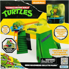 Teenage Mutant Ninja Turtles Mini Madness Skatepark Playset - Leonardo with Exclusive Self-Stabilizing Switch Kick Skater