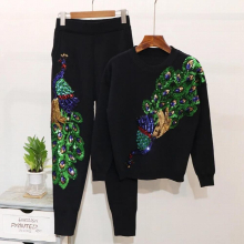 Spring velvet Tracksuit Suit Women Autumn Sequin Peacock O-Neck Long Sleeve + Trousers Female Two Piece Set H1306