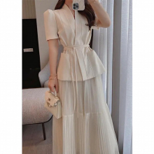 Temperament V Short Sleeve Suit Jacket Belt Waist Slim A Line Pleated Skirts Spring Two Piece Sets Style