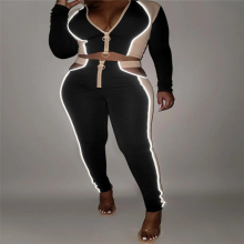 European Womens Stitching Double Bidirectional Zipper Nighttime Luminous Lines Athleisure Sport Wear Two Pcs Sets Z9148