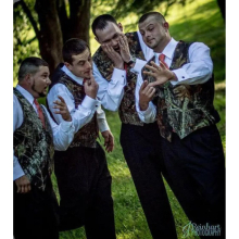 Realtree Camo Mens Vest with Four Buttons Tuxedo Vests for Men Suit Camouflage Mens Wedding Vest for Groom