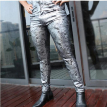 Printed PU Motorcycle Leather Trouser Pencil Pants Add Velvet Keep Warm Legging Front Back Pockets One Piece Tight Jeans