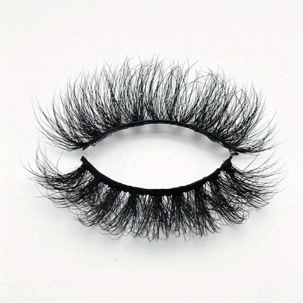1 pair Soft and Fluffy 20mm Lashes Natural Long and Wispy False Eyelashes for a Natural Look Reusable and Perfect for Makeup and Special Occasions