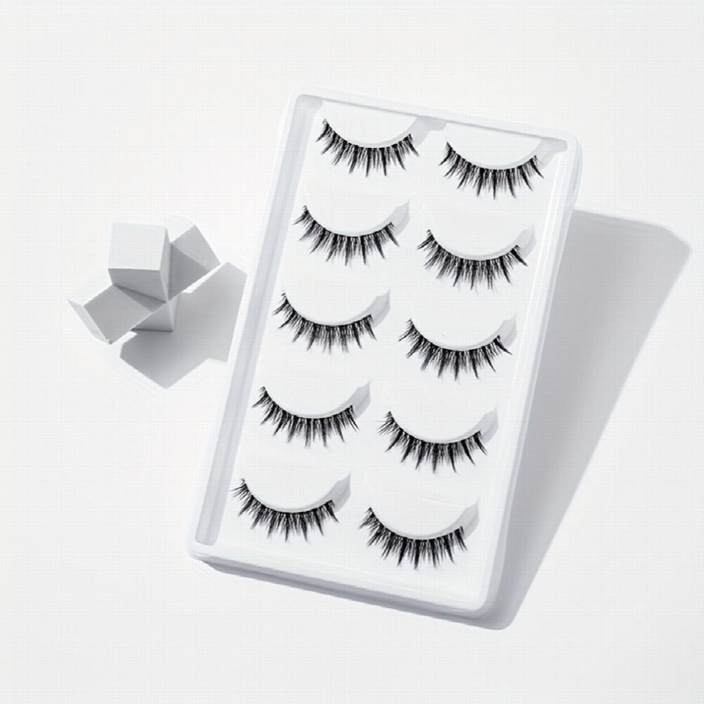 Black 5 Pairs Spiky Manga Lashes Natural Wispy Crisscross Style Japanese Style Anime Lashes For Cosplay Wear