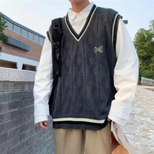 2022New Vest Men Streetwear V-neck Solid Loose Sleeveless Vest Pullover Men's Knitwear Autumn