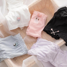 5 pieces/batch of Japanese ice silk fungus lace underwear, student menstrual pants, briefs girls