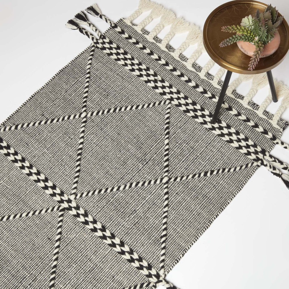 Homescapes Edessa Black & White Kilim Wool Rug White,Black