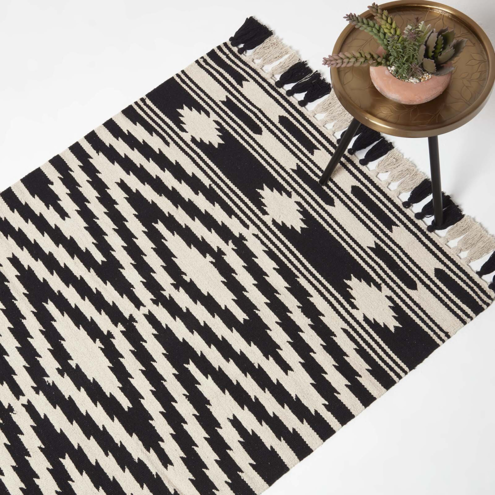 Homescapes Dinan Black & White Kilim Cotton Rug White,Black