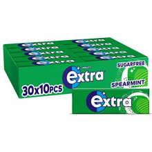 Wrigley's Extra Sugarfree Chewing Gum, Refreshing Spearmint Flavour, Freshens Breath, With Xylitol, Helps with Oral Hygiene for Healthy Teeth and Gums