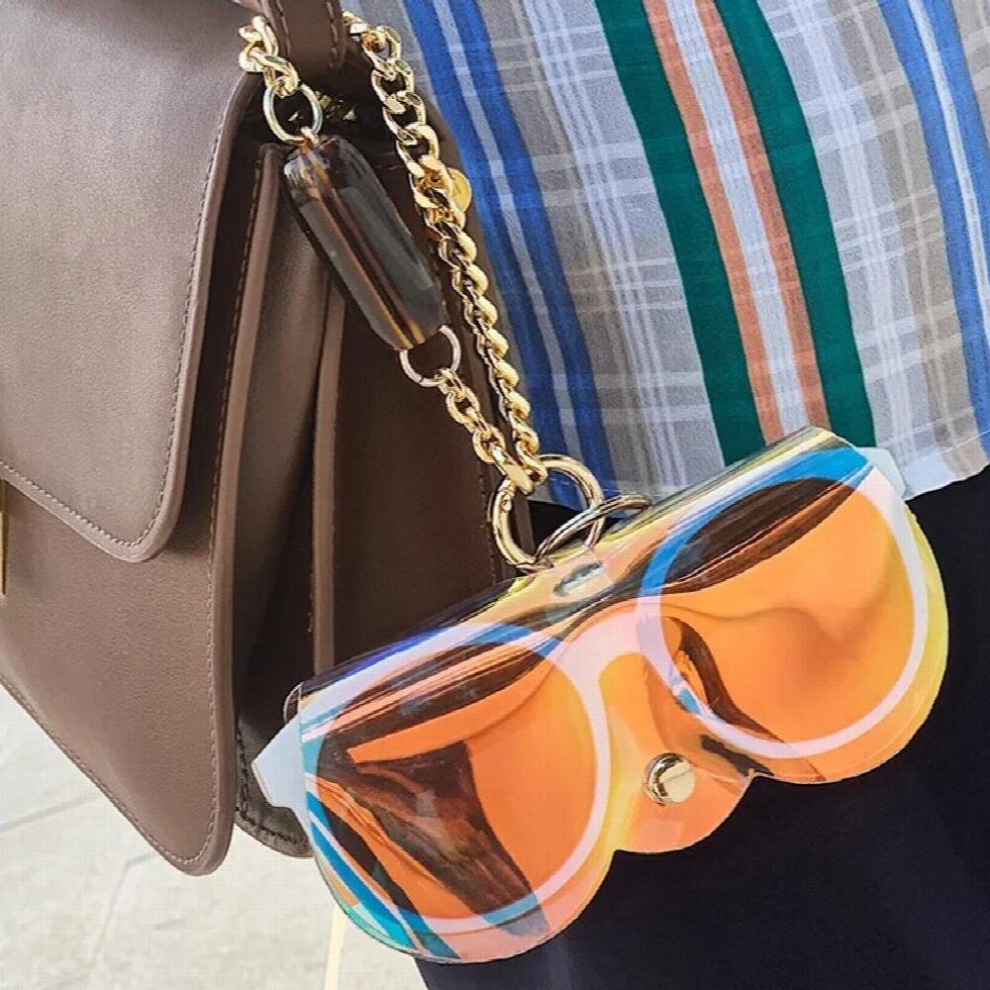 PVC Laser Glasses Case with Metal Chain Ins Transparent Sunglasses Bag Cover Unisex Funda Gafas Muje Eyewear Bags