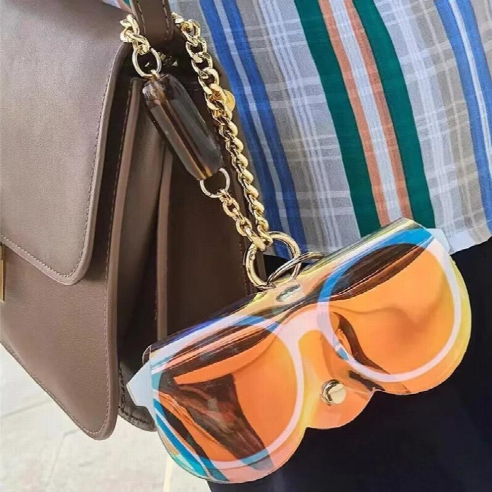 PVC Laser Eyeglasses Case With Metal Chain Ins Transparent Women Sunglasses Protection Cover Sun Glasses Bags