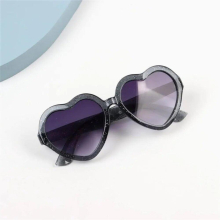 Heart-shaped Kids Sunglasses Children Pink Sun Glasses Girls Boys Baby Frame Eyeglasses Summer Sunscreen Eyewear