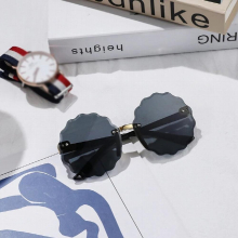 Flower Round kids sunglasses UV400 for Boy girls Lovely baby sun glasses Children Metal toddler Protection Eyewear