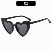 Love Heart Shaped Kids Sunglasses Big Frame Sweet Retro Cat Eye Vintage Sun Glasses UV400 Protection Unisex Eyewear
