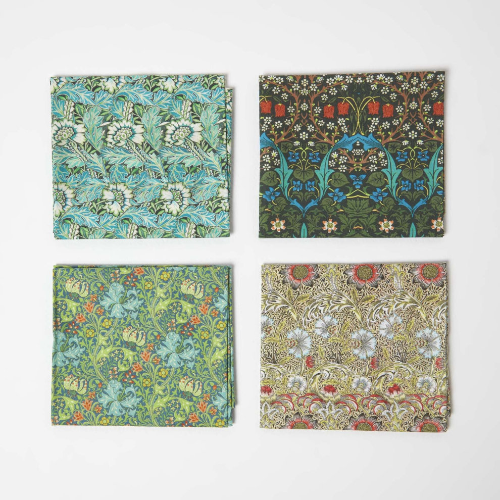 Homescapes Set Of 4 William Morris Fat Quarters Green