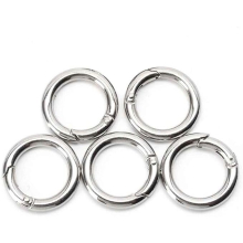 5pcs Round Carabiner Keychain Spring Snap Clip Ring for Camping Climbing Hiking