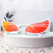 Anime Doflamingo Glasses One Piece Joker Cosplay Sunglasses Accessories 100% Anti UV400 Metal Frame cosplay