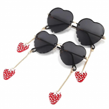 Frameless Parent-child Sunglasses Mother Kids Baby Girl Sun Glasses UV Glases Eyewear Strawberry Pendant Kids Sunglasses