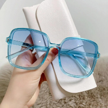 Sunglasses Gradient UV 400 RETRO SUNGLASSES Square Hot Selling Girls Sunglasses